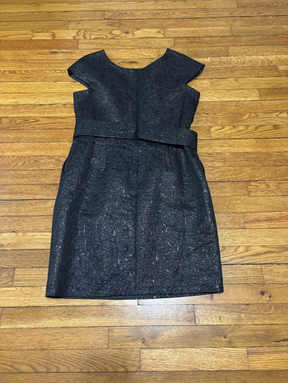 Alex Evenings Womens Dress Size 14 Black Gold Glittery Bow Accent Cap Sleeve - Picture 6 of 6